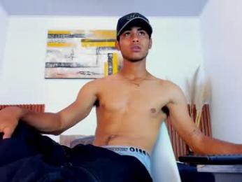 zander_2120 webcam model stream image