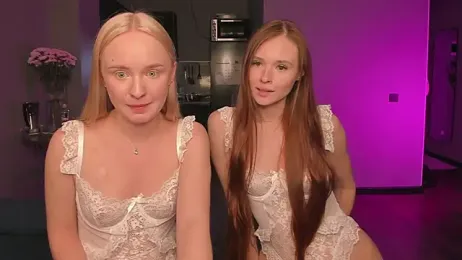 Olivia_livi webcam stripchat model stream image