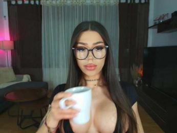 Fancy-t33n webcam model stream image