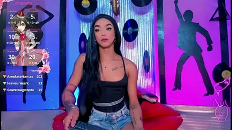nickyminach_ webcam model stream image