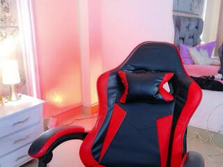 Annie Velvet webcam model stream image