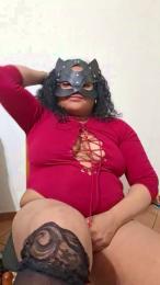 Cannella42 webcam model stream image