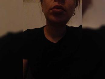 Cocochanell webcam model stream image