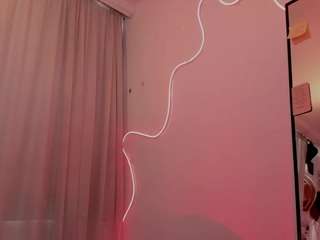 saraa-fox webcam model stream image
