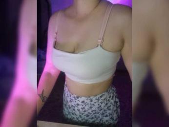 KissKiss5 webcam model stream image