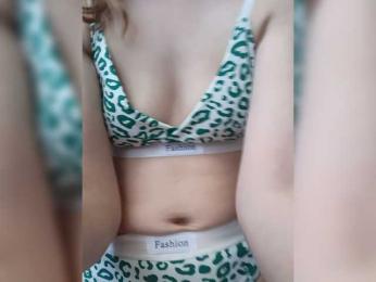 Kissa8 webcam model stream image