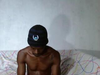 Tairon Tuck webcam model stream image