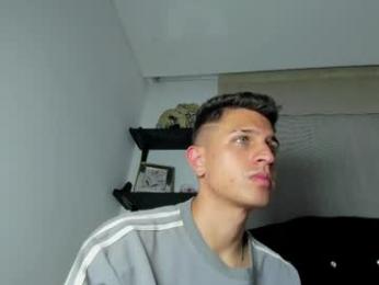 kevin_ahs1 webcam model stream image