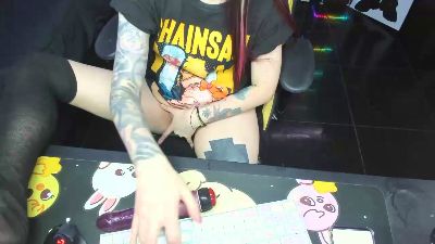 Yummypink webcam model stream image