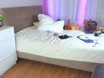 eva_ra webcam model stream image