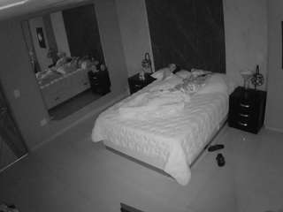 voyeurcam-casa-salsa-bedroom-4 webcam model stream image