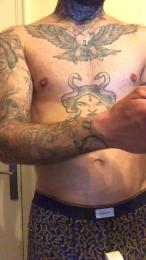 Hotmonstro webcam cam4 model stream image