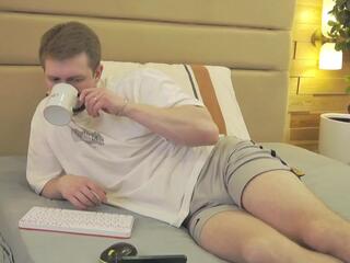 Ethan Pinkman webcam model stream image