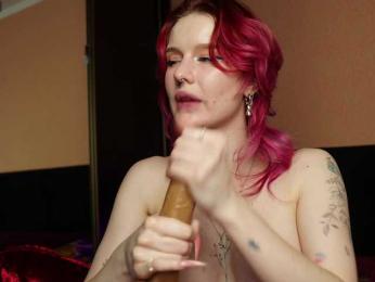 BlueCherry webcam model stream image