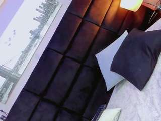 daniiela-foxx webcam camsoda model stream image