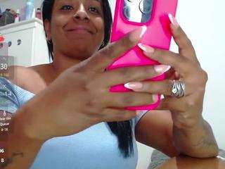 raysajoness webcam model stream image