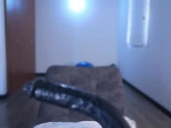 nicollbashel webcam model stream image