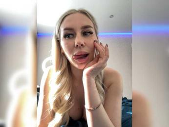 Lovensesgirl webcam model stream image