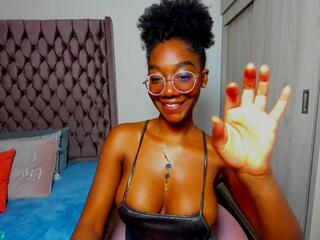 Zoey Smily webcam model stream image