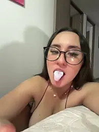 anli5 webcam model stream image