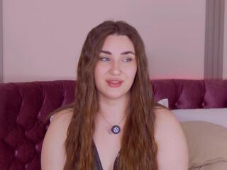 Keira Hill webcam model stream image