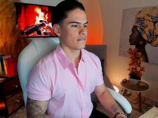 Matt Andersson webcam flirt4free model stream image