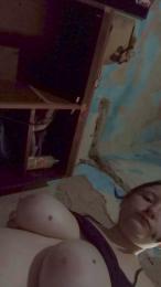 piituu_2023 webcam model stream image