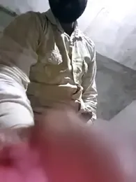 yash7713 webcam model stream image