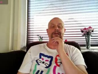 hardmrlazy webcam model stream image