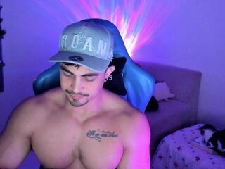 Iron Coleman webcam model stream image