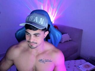 Iron Coleman webcam model stream image