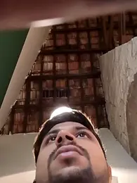 _IRRESISTIBLE_ webcam model stream image