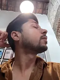 _IRRESISTIBLE_ webcam model stream image