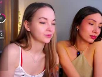 pamilarakestraw webcam model stream image