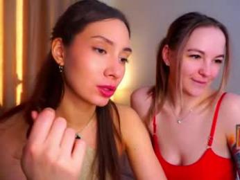 pamilarakestraw webcam model stream image