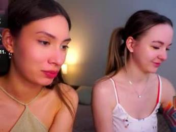 pamilarakestraw webcam model stream image