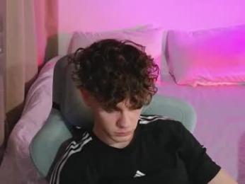 cute_thomas webcam model stream image