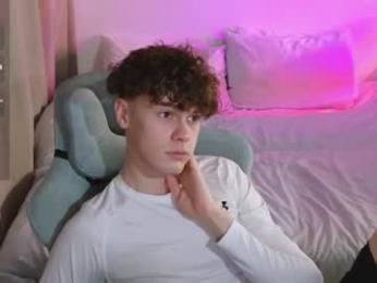 cute_thomas webcam model stream image