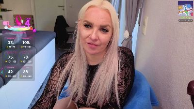 MiaXXXLive webcam model stream image