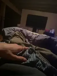 madehercumm webcam model stream image