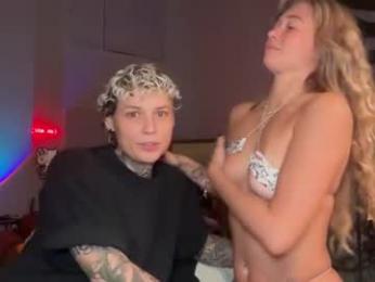 ashtonveil webcam model stream image