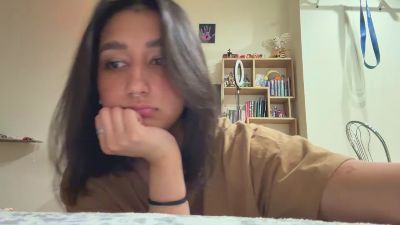 YingPopichak webcam model stream image