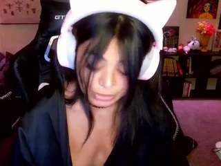 katinyellow webcam model stream image