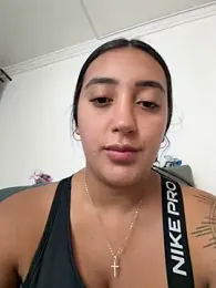 Hannahoff webcam model stream image