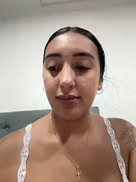 Hannahoff webcam model stream image