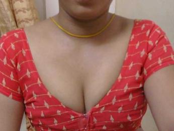 Zoya444U webcam bongacams model stream image