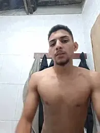andre_oliver2 webcam model stream image