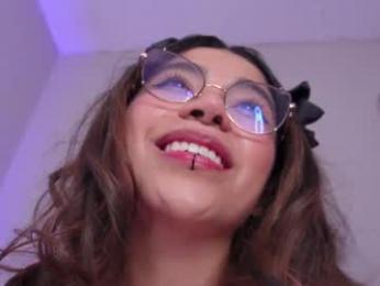 loveegirll webcam chaturbate model stream image