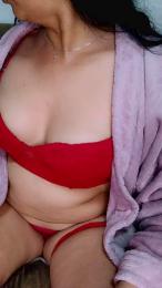 Sarahsua webcam model stream image