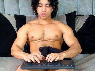 Glen Connor webcam model stream image